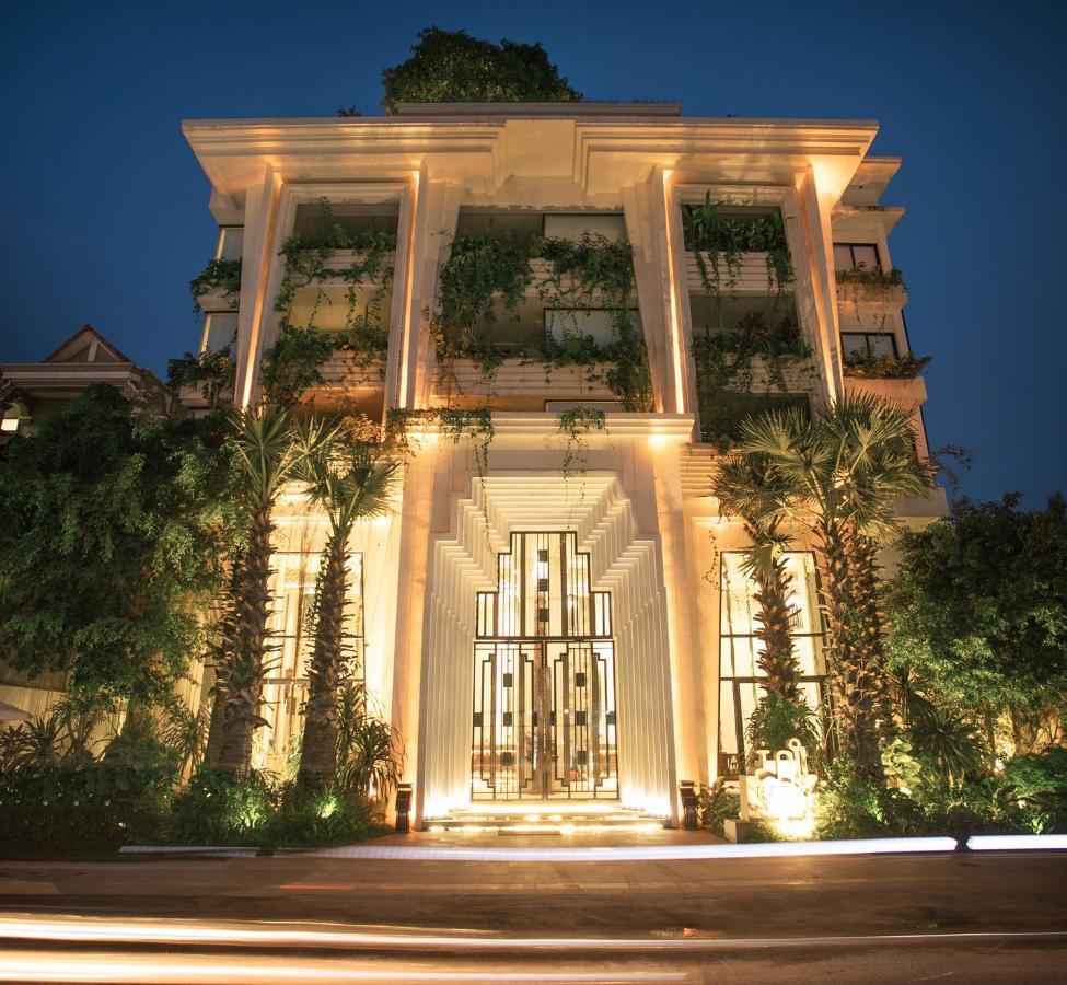 Hari & Hotel 4*