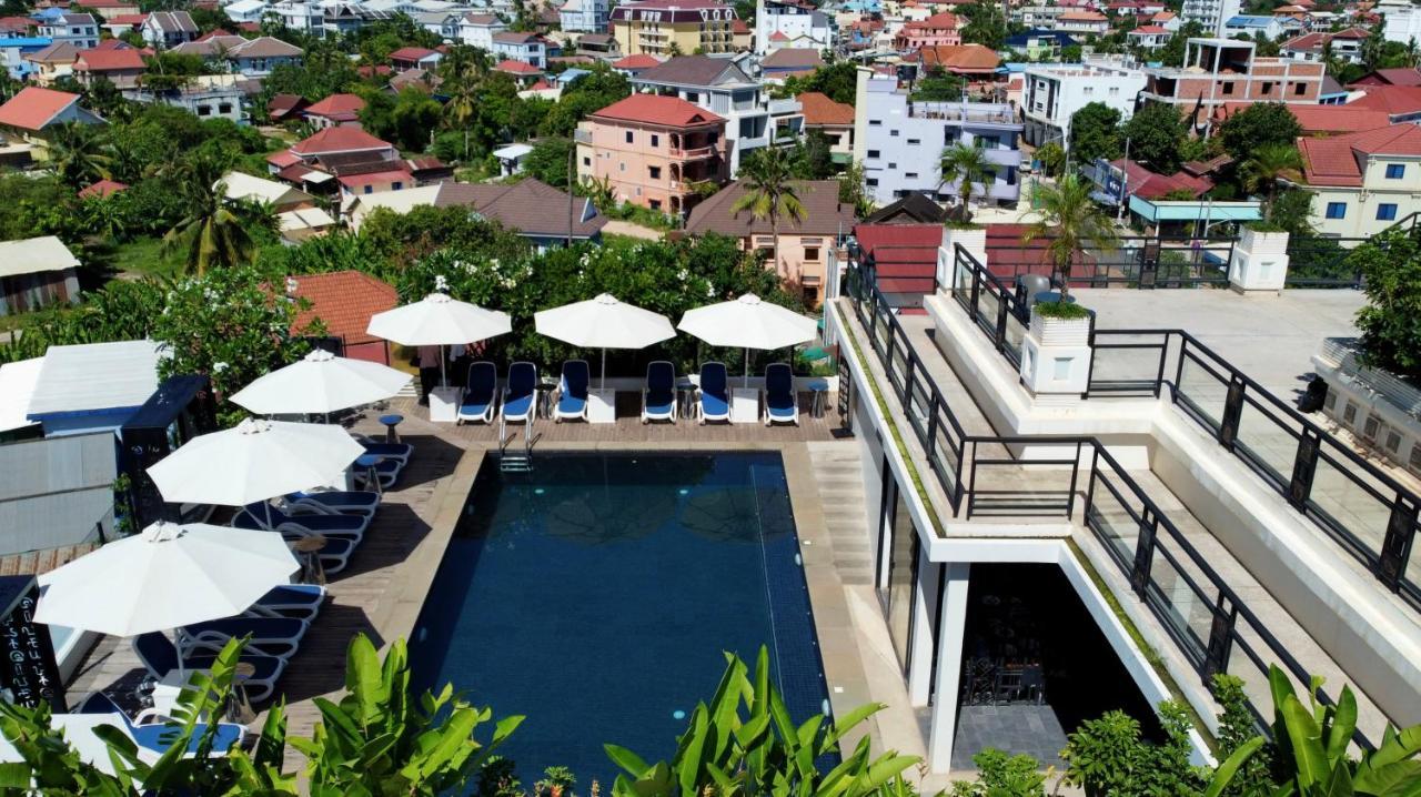 Hari & Hotel