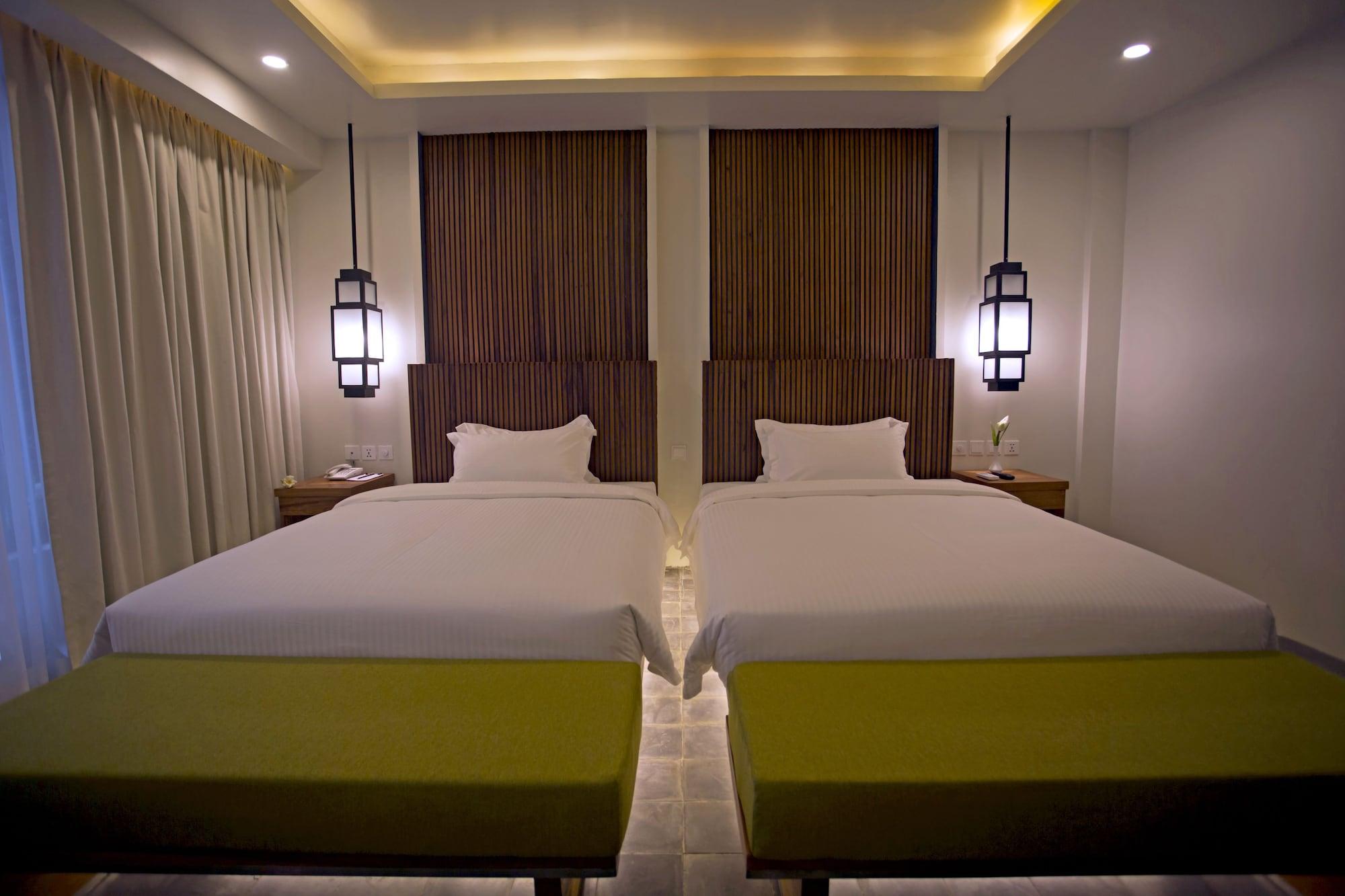 Hotel Hari & 4*