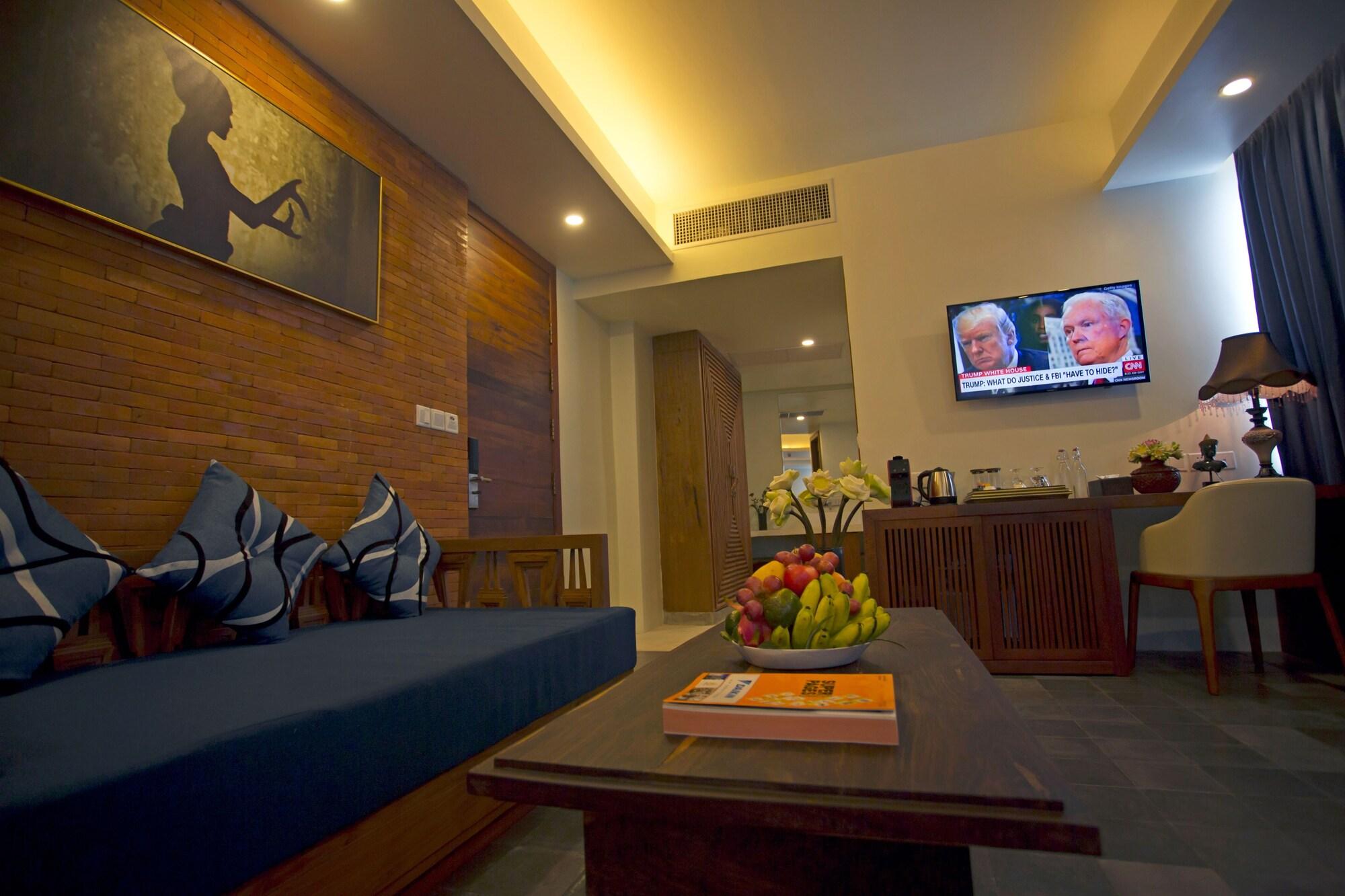 Hotel Hari & 4*