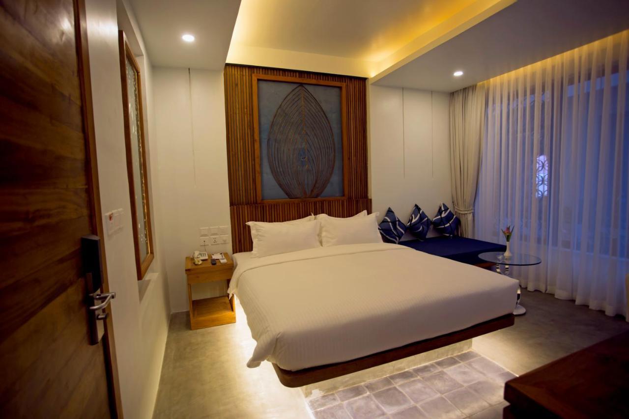 Hari & Hotel 4*