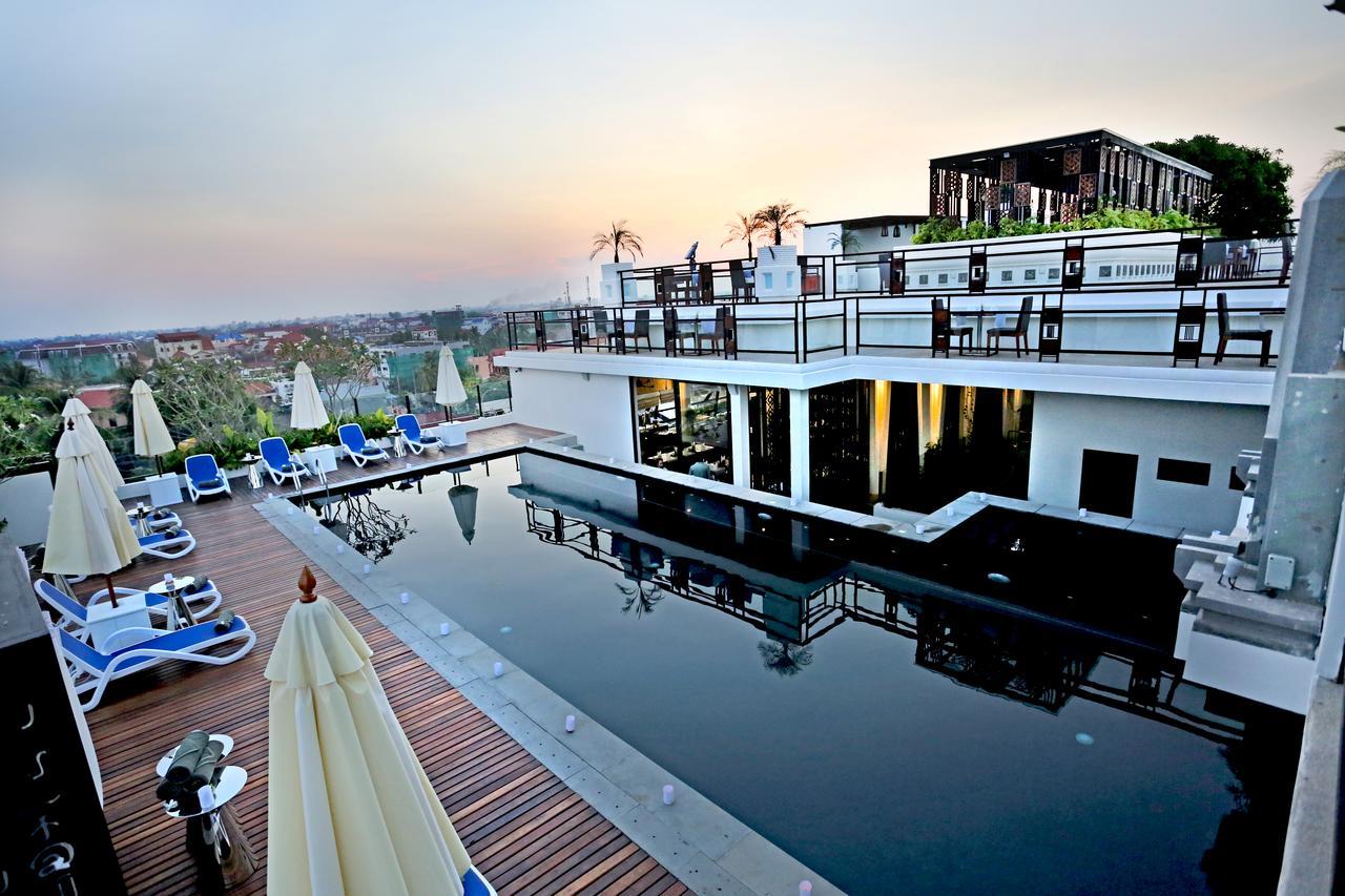 Hari & Hotel